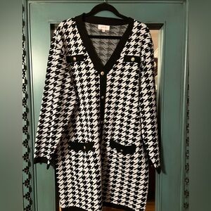 Black and White Houndstooth Knit Dress